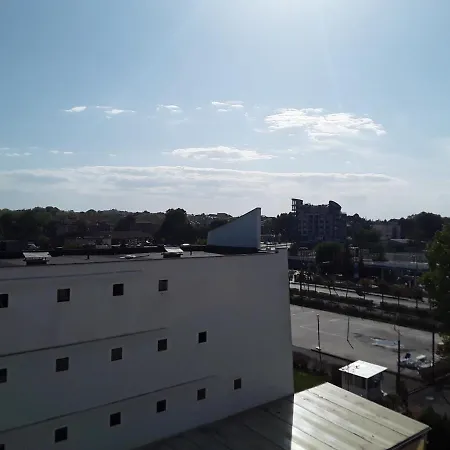 Private Studio In Esperanto Апартамент